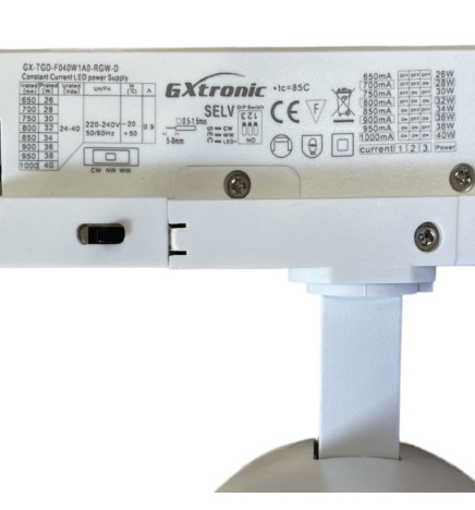 ROMA - LED-spårstrålkastare - Tri Phase -  40W-26W - ROME - GxTronic-driver - Justerbar optik 24º-60º - CCT - Valbar färg
