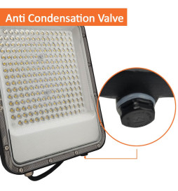 100W LED Outdoor Floodlight - Avant Pro - OSRAM CHIP DURIS E 2835 - 5 Years